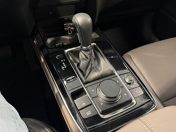 Mazda CX-30 24 of 29