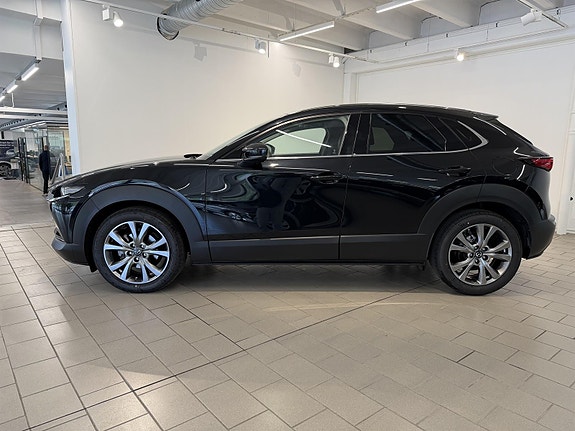 Mazda CX-30 2 of 5