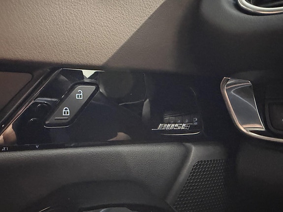 Mazda CX-30 13 of 29