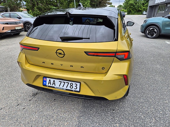 Opel Astra 6 of 11