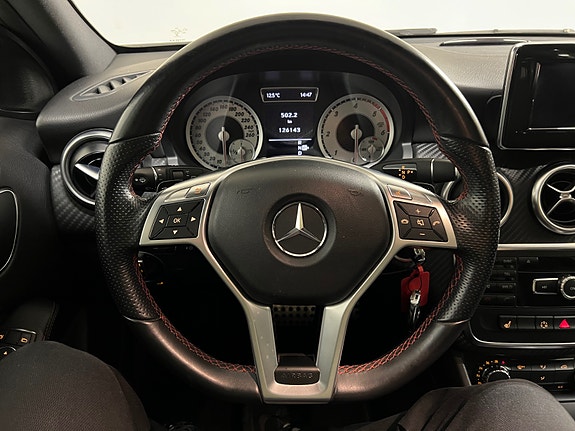 Mercedes-Benz A180 11 of 24