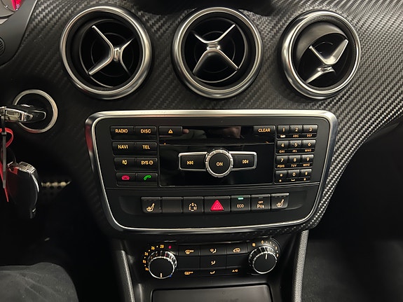Mercedes-Benz A180 18 of 24