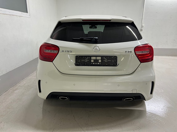 Mercedes-Benz A180 5 of 24