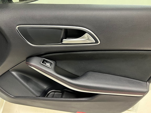 Mercedes-Benz A180 20 of 24