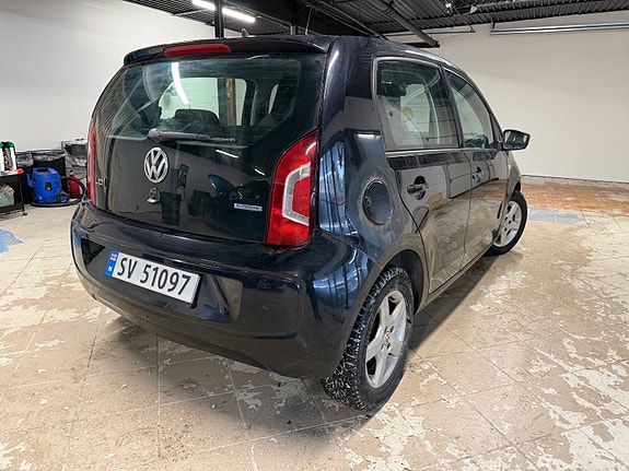 Volkswagen UP! 6 of 30
