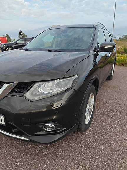 Nissan X-Trail 3 of 30
