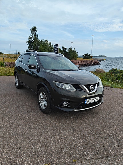 Nissan X-Trail 7 of 30