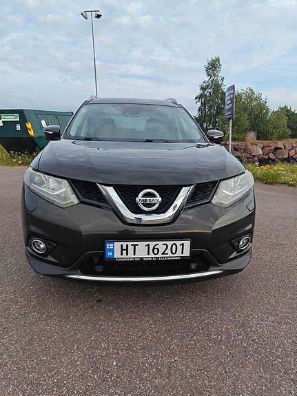 Nissan X-Trail 2 of 30