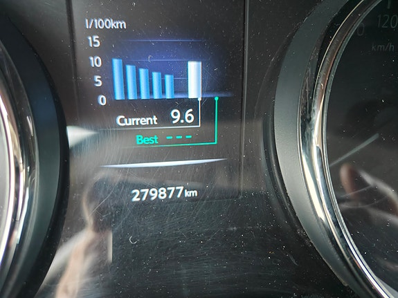 Nissan X-Trail 22 of 30