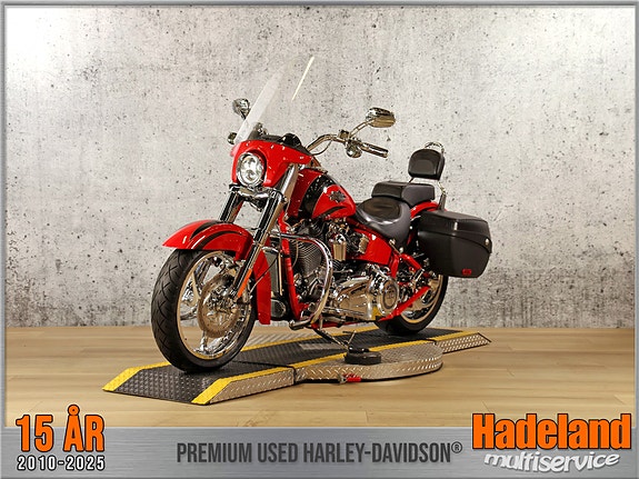 Harley-Davidson FLSTSE / CVO Convertible 110cui 4 of 5