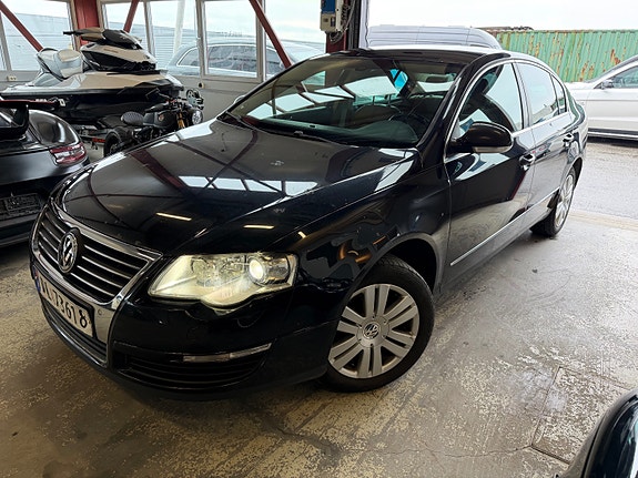 Volkswagen Passat 2 of 5