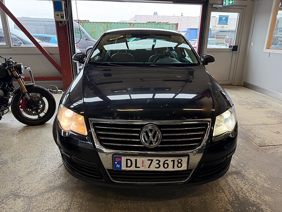 Volkswagen Passat 3 of 5