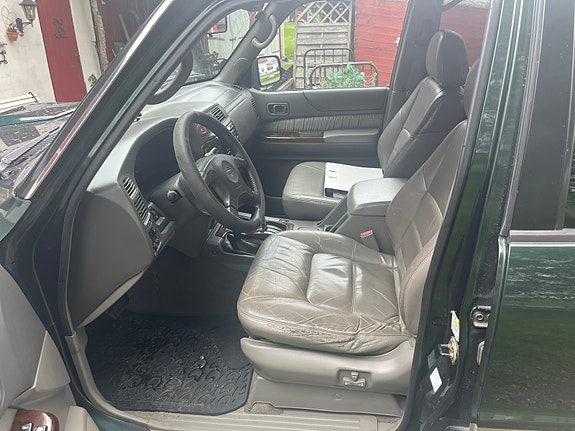 Nissan Patrol 9 of 26