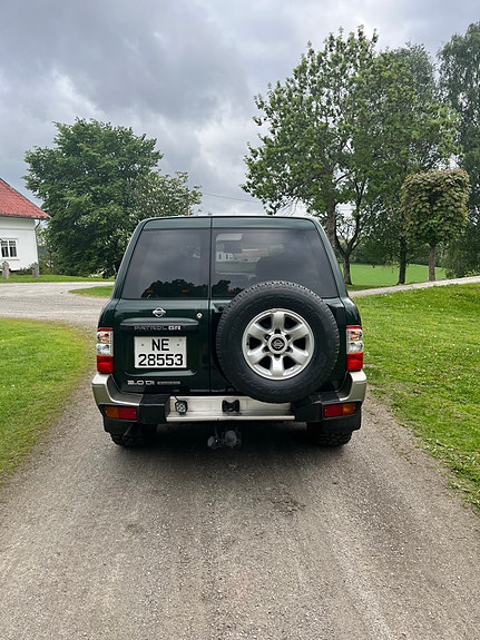 Nissan Patrol 4 of 26
