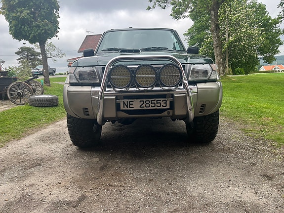 Nissan Patrol 2 of 26