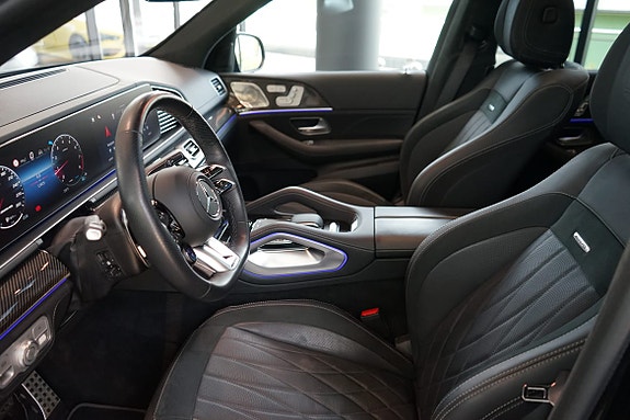Mercedes-Benz GLS63 10 of 15