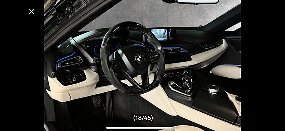 BMW i8 10 of 30