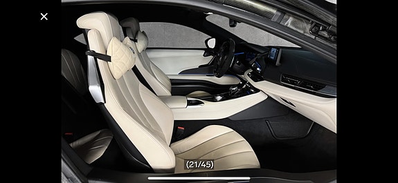 BMW i8 13 of 30