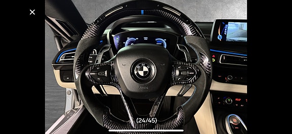 BMW i8 16 of 30
