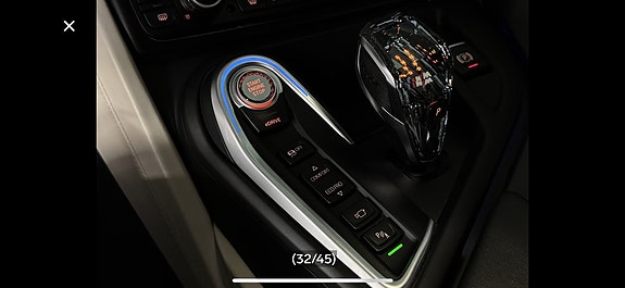BMW i8 23 of 30