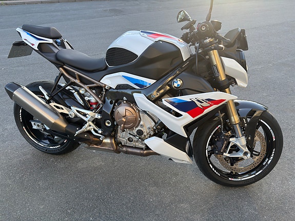 BMW S 1000 R 4 of 5