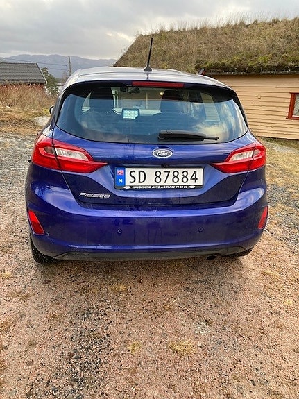 Ford Fiesta 4 of 23