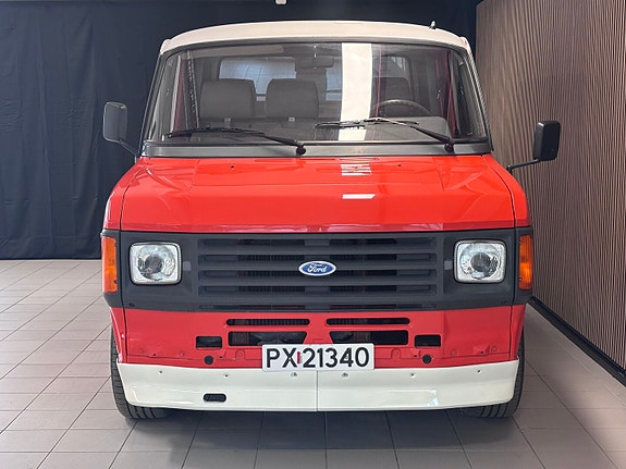 Ford Transit 5 of 5