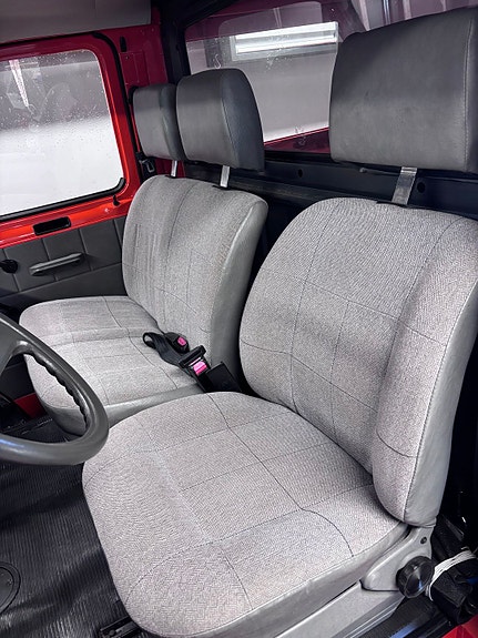 Ford Transit 9 of 11