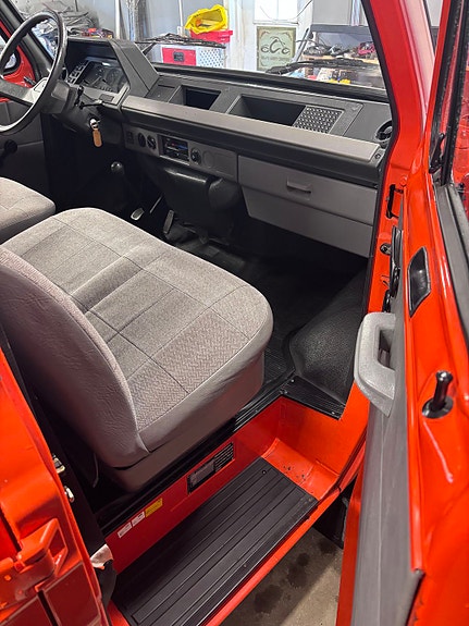 Ford Transit 8 of 11
