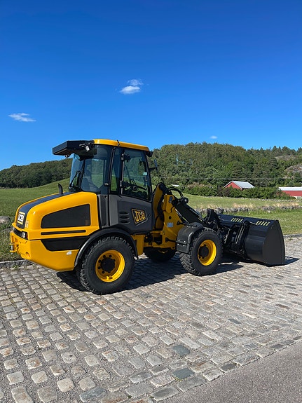 JCB 407 T4. 6 of 30