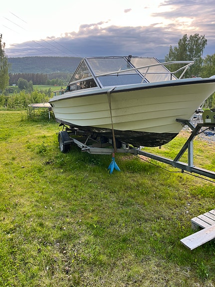 Draco 2000 DC Daycruiser | V8 motor | Inkl henger 2 of 5