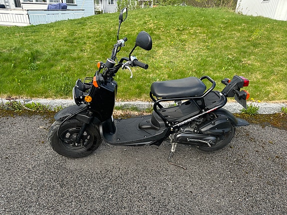 Honda NPS 50 Zoomer