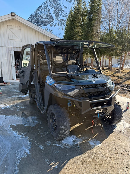 Polaris Ranger XP 1000 10 of 16