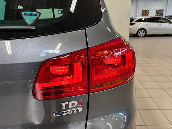 Volkswagen Tiguan 15 of 30