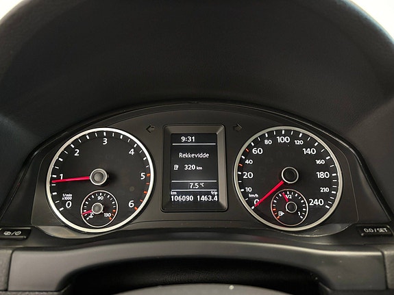 Volkswagen Tiguan 24 of 30