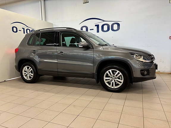 Volkswagen Tiguan 5 of 30