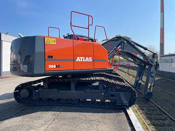 Atlas LC260 4 of 5