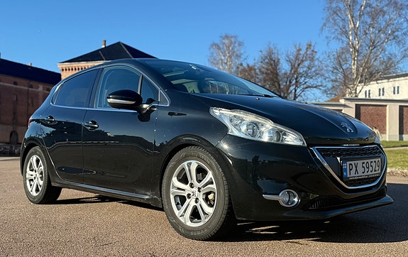 Peugeot 208 21 of 21