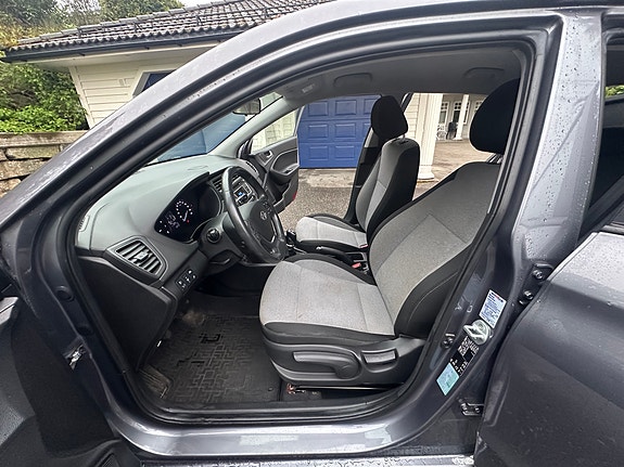 Hyundai i20 22 of 29