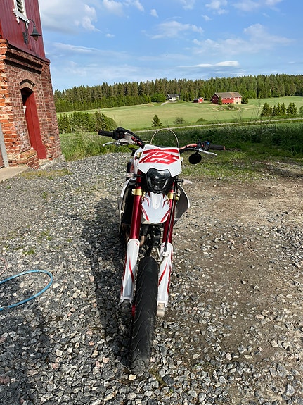 Fantic XMF 125 3 of 15