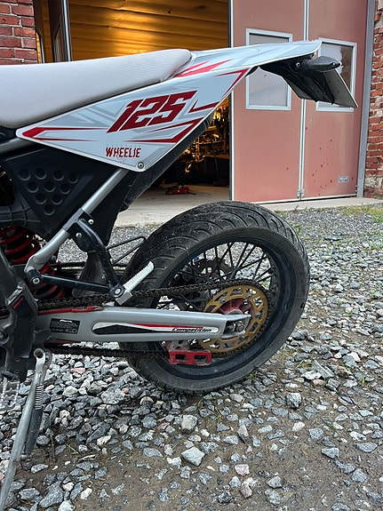 Fantic XMF 125 14 of 15