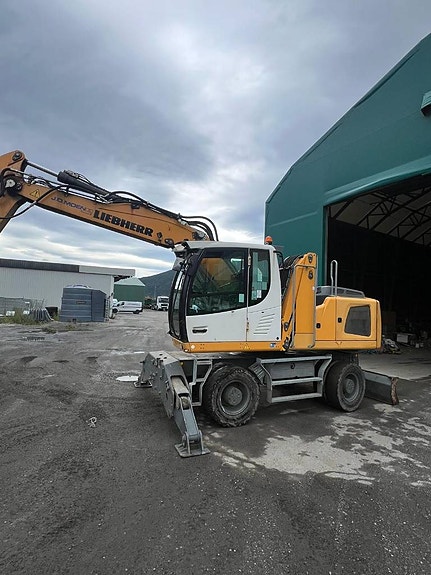 Liebherr LH 22 M 3 of 5