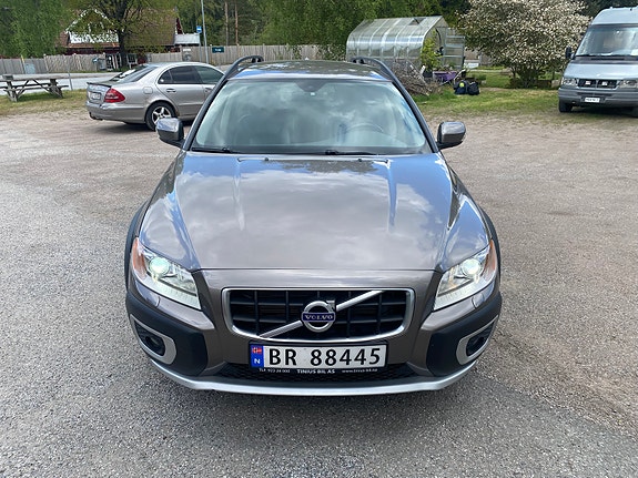 Volvo XC70 4 of 14