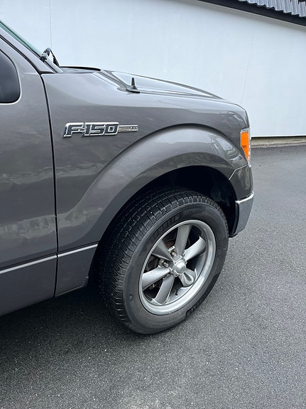 Ford F-150 5 of 5