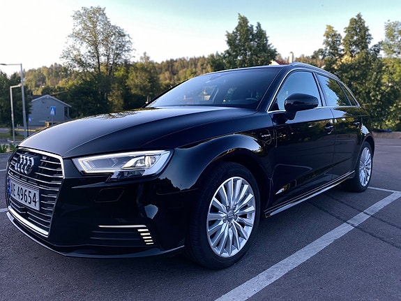 Audi A3 2 of 5