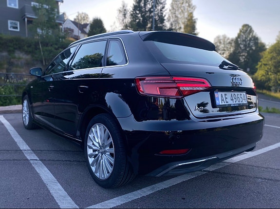 Audi A3 4 of 5