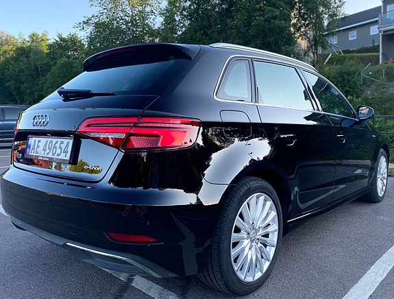 Audi A3 3 of 5