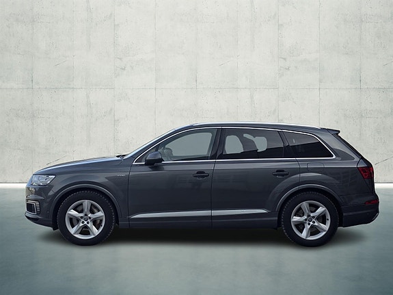 Audi Q7 8 of 30