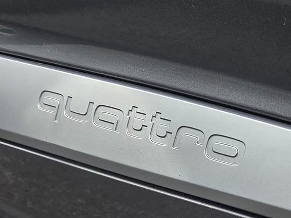 Audi Q7 9 of 30