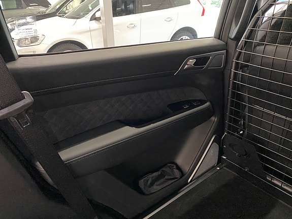 KGM Rexton 24 of 27